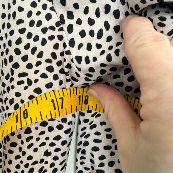 Long sleeved tiered maxi dress blush leopard size Medium - Picture 6 of 6